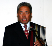 Botschafter Madagaskars Denis Andriamandroso - Foto Vince Spaniol